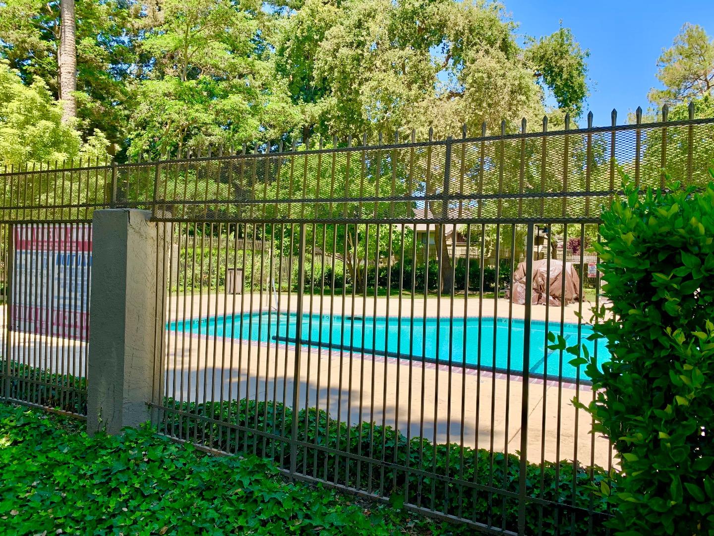Detail Gallery Image 39 of 42 For 5693 Makati Cir #D,  San Jose,  CA 95123 - 1 Beds | 1 Baths