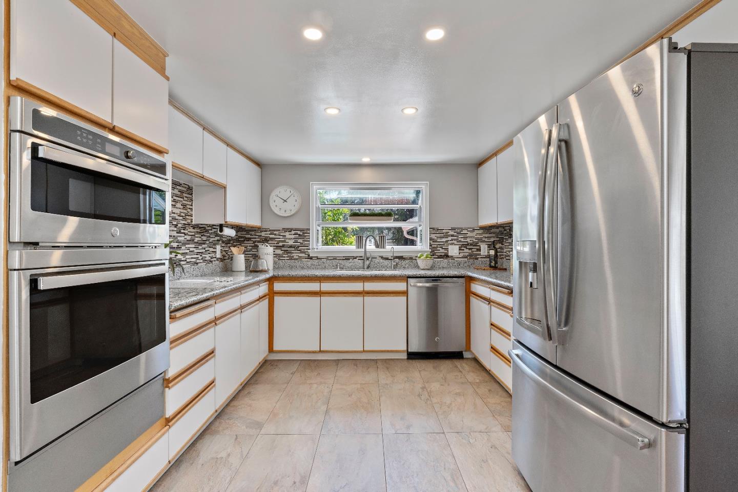 Detail Gallery Image 19 of 47 For 2775 Lantz Ave, San Jose,  CA 95124 - 3 Beds | 3/1 Baths