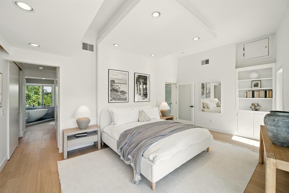 Detail Gallery Image 20 of 53 For 502 Palm Ave, Los Altos,  CA 94022 - 5 Beds | 6/1 Baths