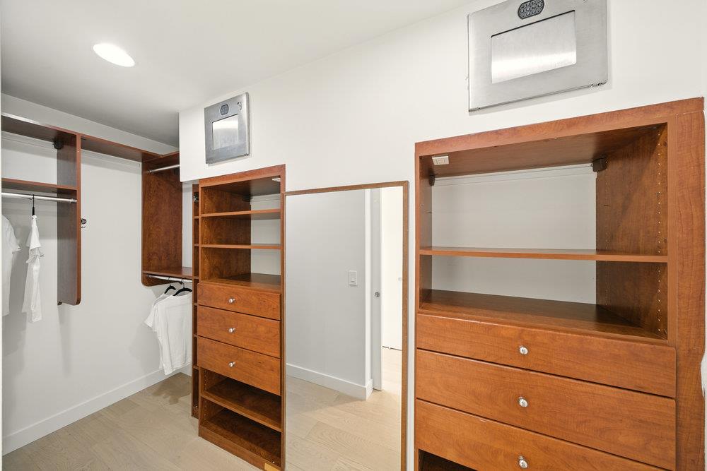 Detail Gallery Image 23 of 53 For 502 Palm Ave, Los Altos,  CA 94022 - 5 Beds | 6/1 Baths