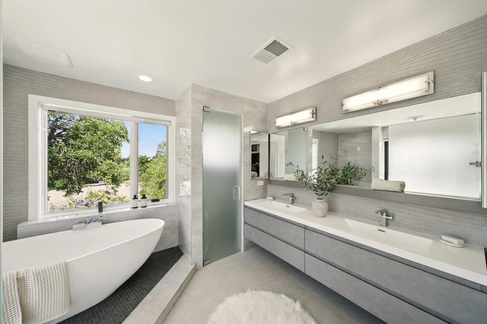 Detail Gallery Image 25 of 53 For 502 Palm Ave, Los Altos,  CA 94022 - 5 Beds | 6/1 Baths