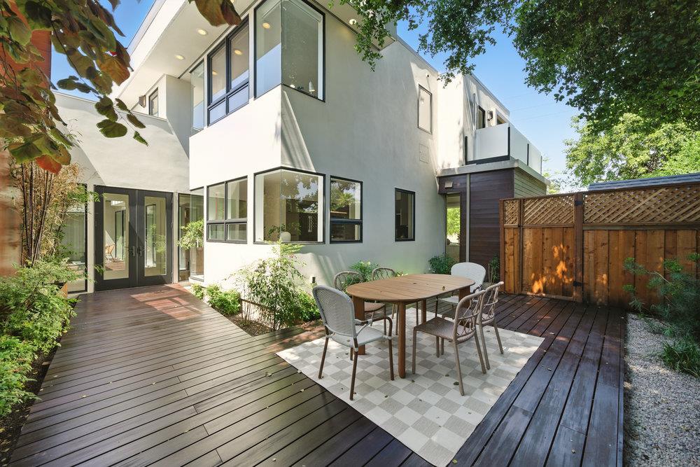 Detail Gallery Image 34 of 53 For 502 Palm Ave, Los Altos,  CA 94022 - 5 Beds | 6/1 Baths