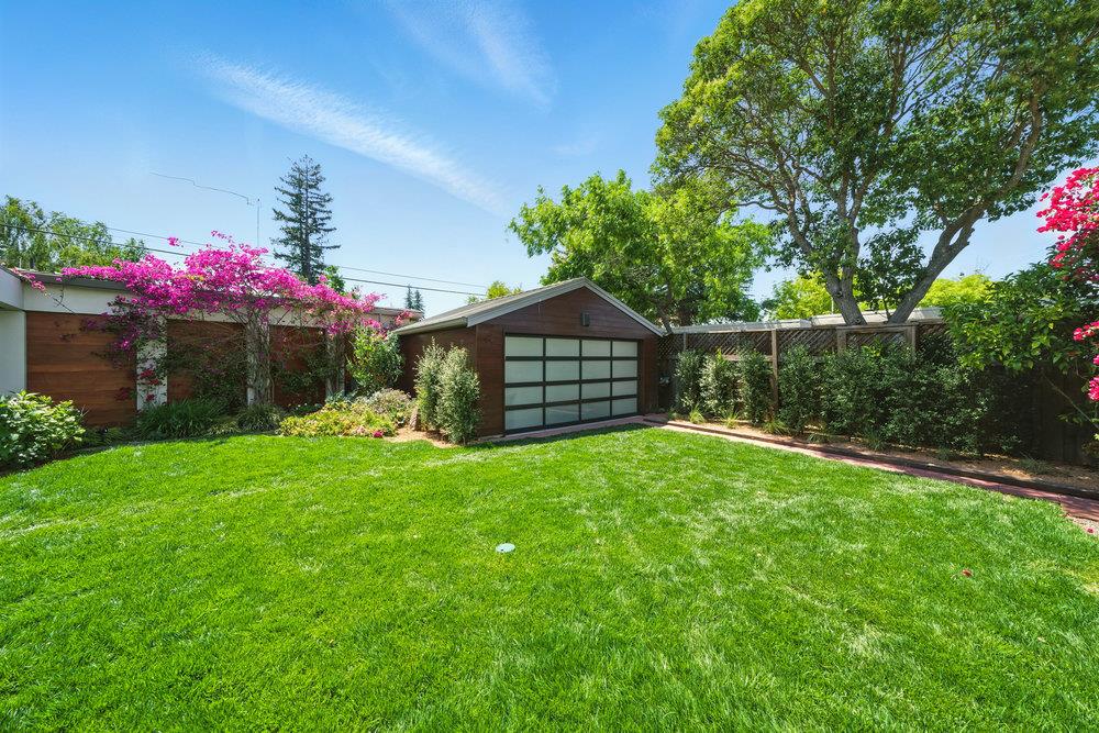 Detail Gallery Image 38 of 53 For 502 Palm Ave, Los Altos,  CA 94022 - 5 Beds | 6/1 Baths