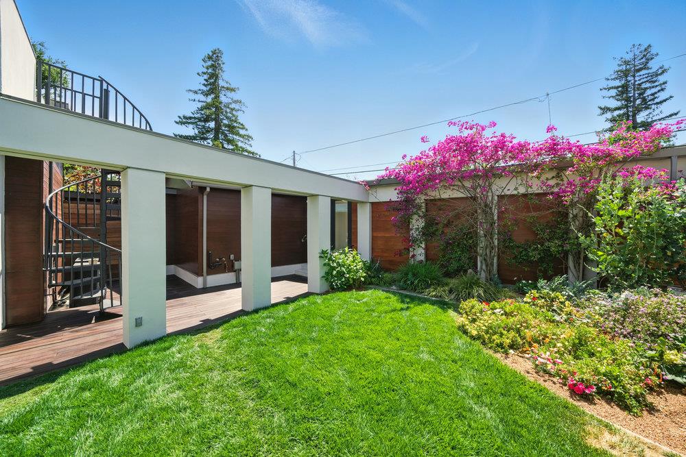 Detail Gallery Image 39 of 53 For 502 Palm Ave, Los Altos,  CA 94022 - 5 Beds | 6/1 Baths