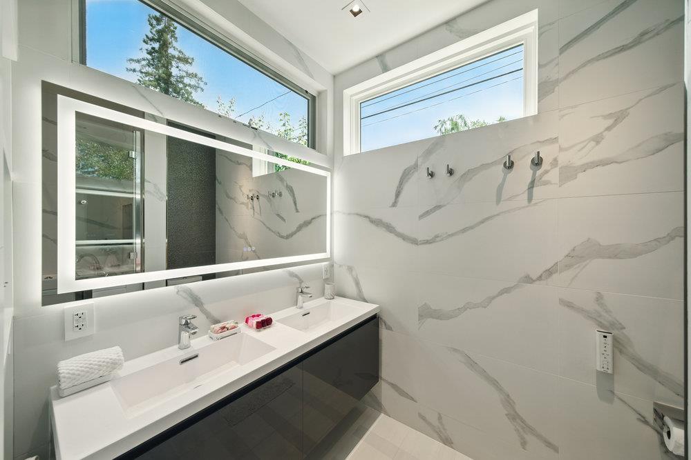 Detail Gallery Image 47 of 53 For 502 Palm Ave, Los Altos,  CA 94022 - 5 Beds | 6/1 Baths