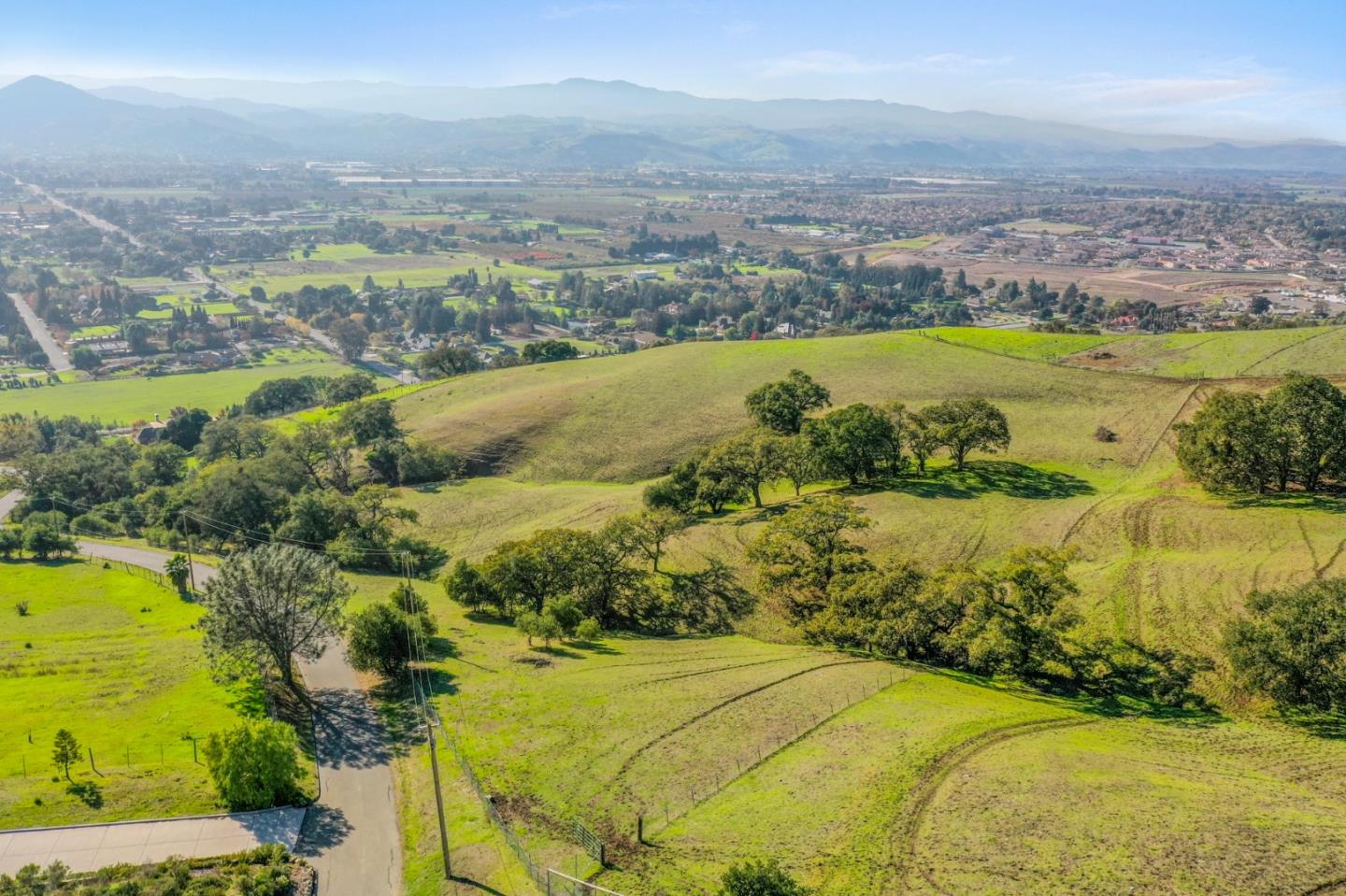Detail Gallery Image 5 of 7 For 2235 Liberata Dr, Morgan Hill,  CA 95037 - – Beds | – Baths