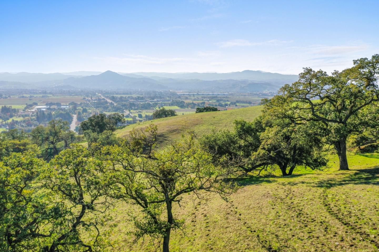 Detail Gallery Image 6 of 7 For 2235 Liberata Dr, Morgan Hill,  CA 95037 - – Beds | – Baths