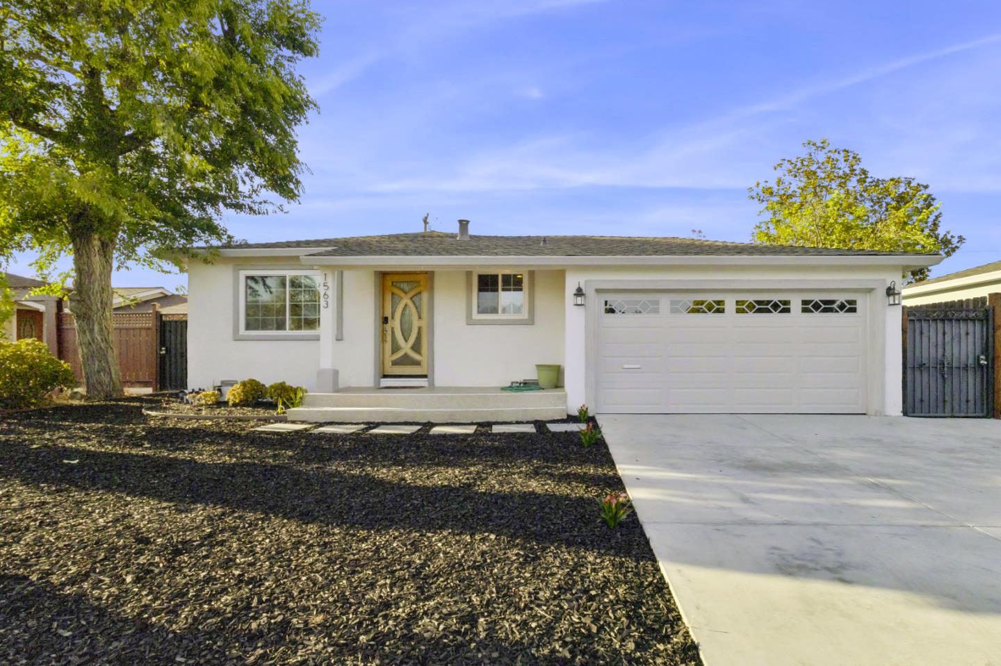 Detail Gallery Image 1 of 39 For 1563 Rebel Way, San Jose,  CA 95118 - 3 Beds | 2 Baths