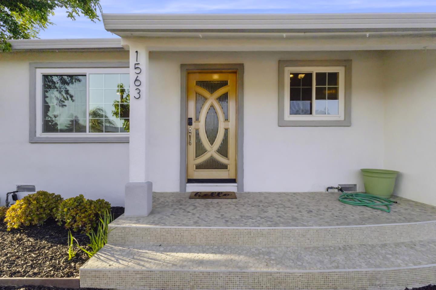 Detail Gallery Image 3 of 39 For 1563 Rebel Way, San Jose,  CA 95118 - 3 Beds | 2 Baths