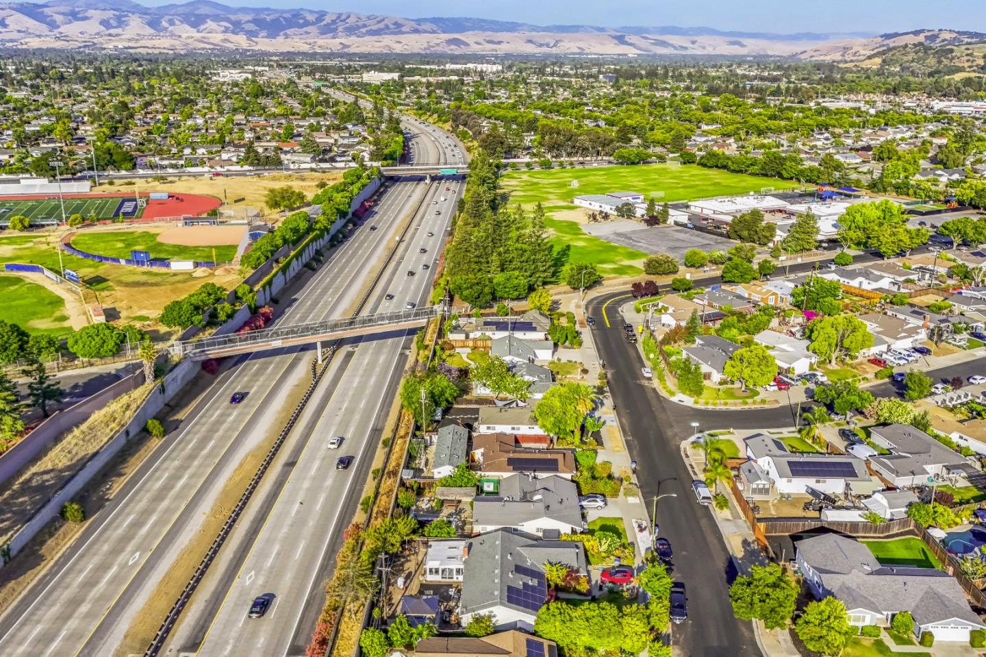 Detail Gallery Image 31 of 39 For 1563 Rebel Way, San Jose,  CA 95118 - 3 Beds | 2 Baths