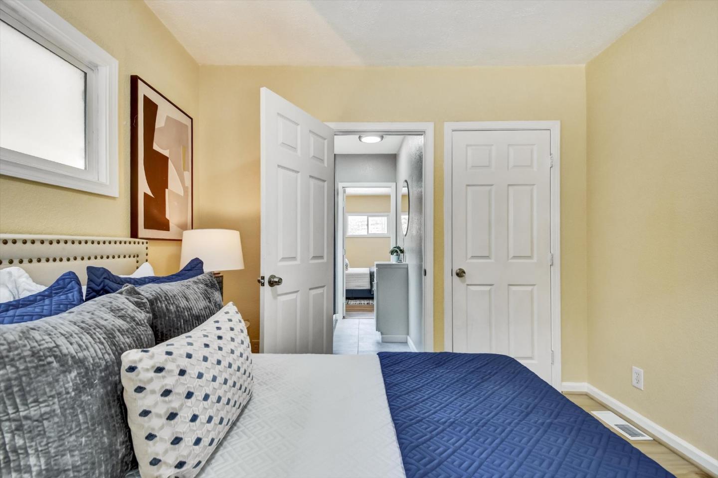 Detail Gallery Image 16 of 37 For 324 Holloway Ave, San Francisco,  CA 94112 - – Beds | – Baths