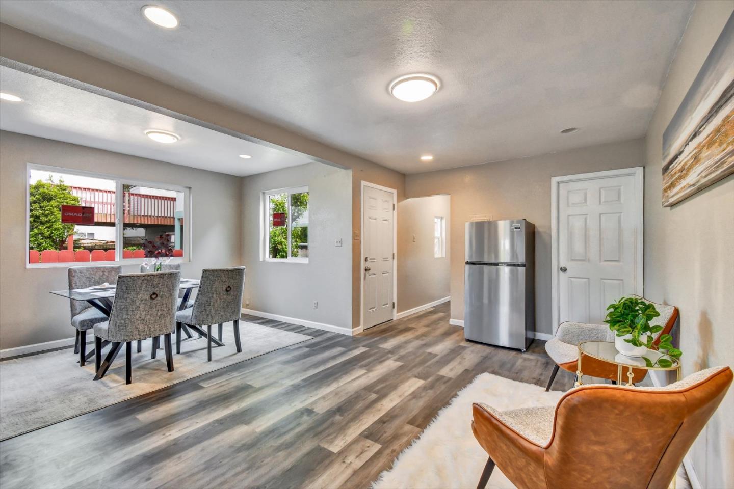 Detail Gallery Image 23 of 37 For 324 Holloway Ave, San Francisco,  CA 94112 - – Beds | – Baths