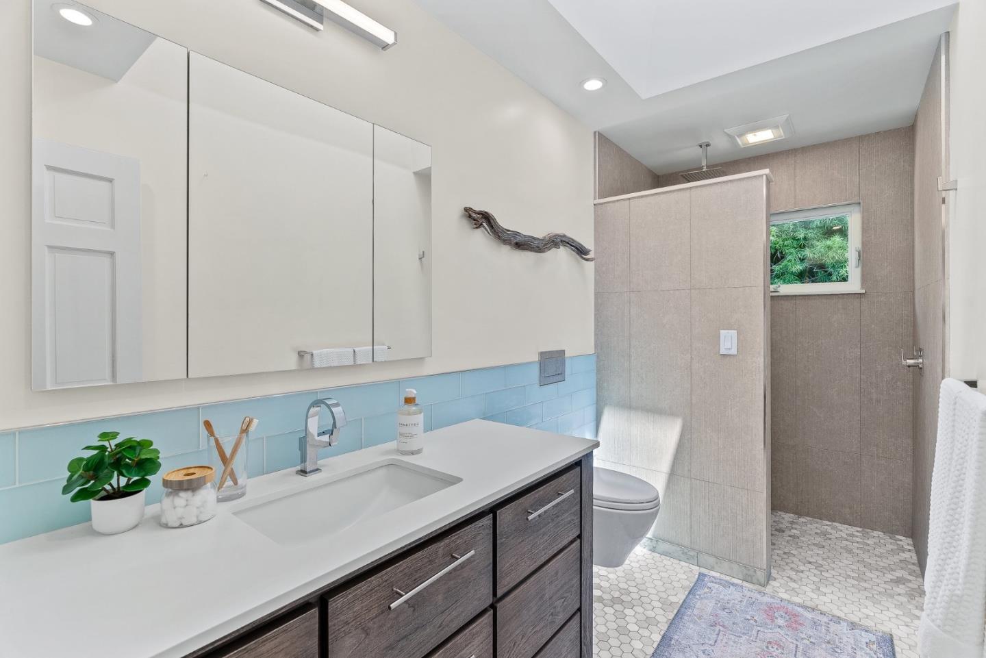 Detail Gallery Image 36 of 83 For 1212 Laurent St, Santa Cruz,  CA 95060 - 3 Beds | 3/1 Baths