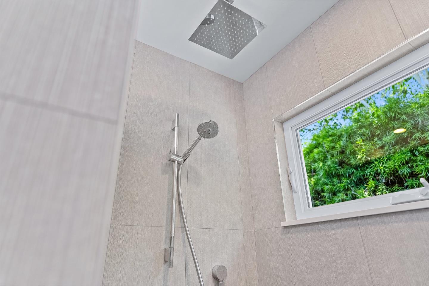 Detail Gallery Image 37 of 83 For 1212 Laurent St, Santa Cruz,  CA 95060 - 3 Beds | 3/1 Baths