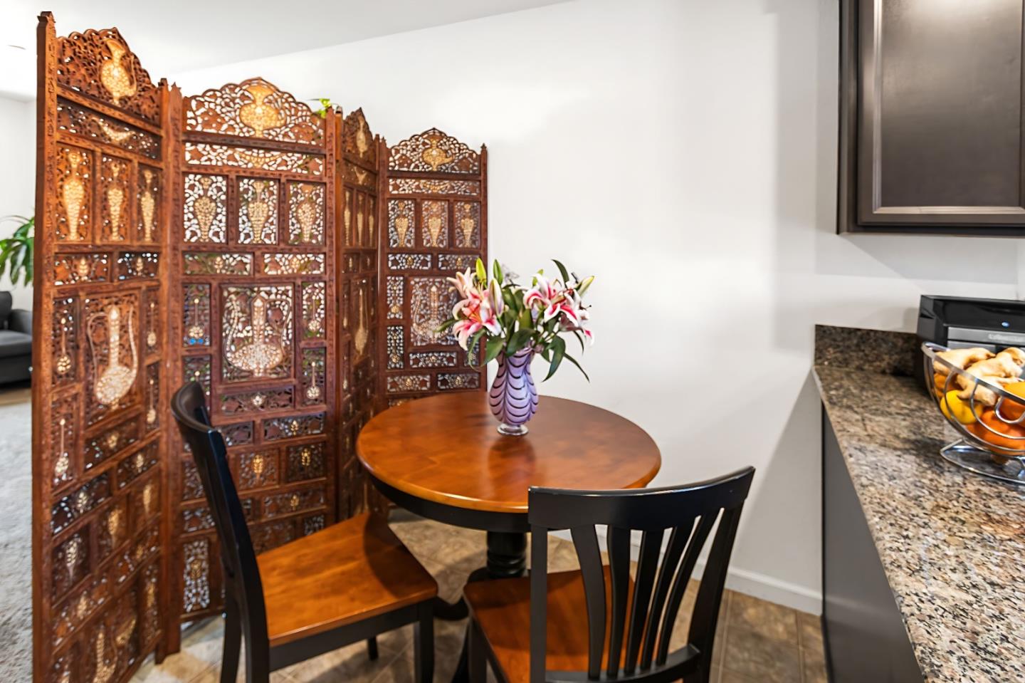 Detail Gallery Image 5 of 24 For 733 Marcelina Ct, Merced,  CA 95341 - 3 Beds | 2 Baths