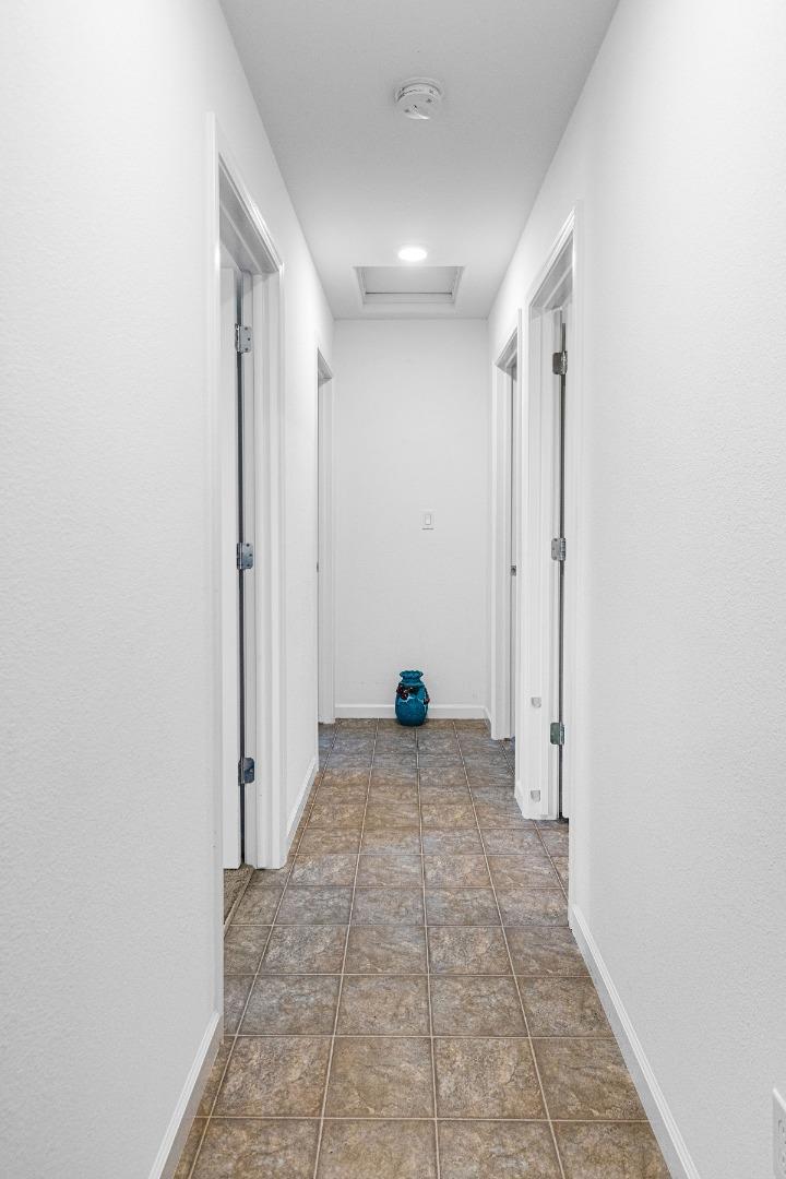 Detail Gallery Image 8 of 24 For 733 Marcelina Ct, Merced,  CA 95341 - 3 Beds | 2 Baths