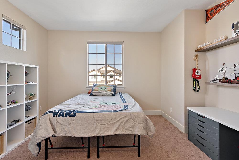 Detail Gallery Image 39 of 55 For 1299 Wildrose Dr, Hollister,  CA 95023 - 5 Beds | 3 Baths