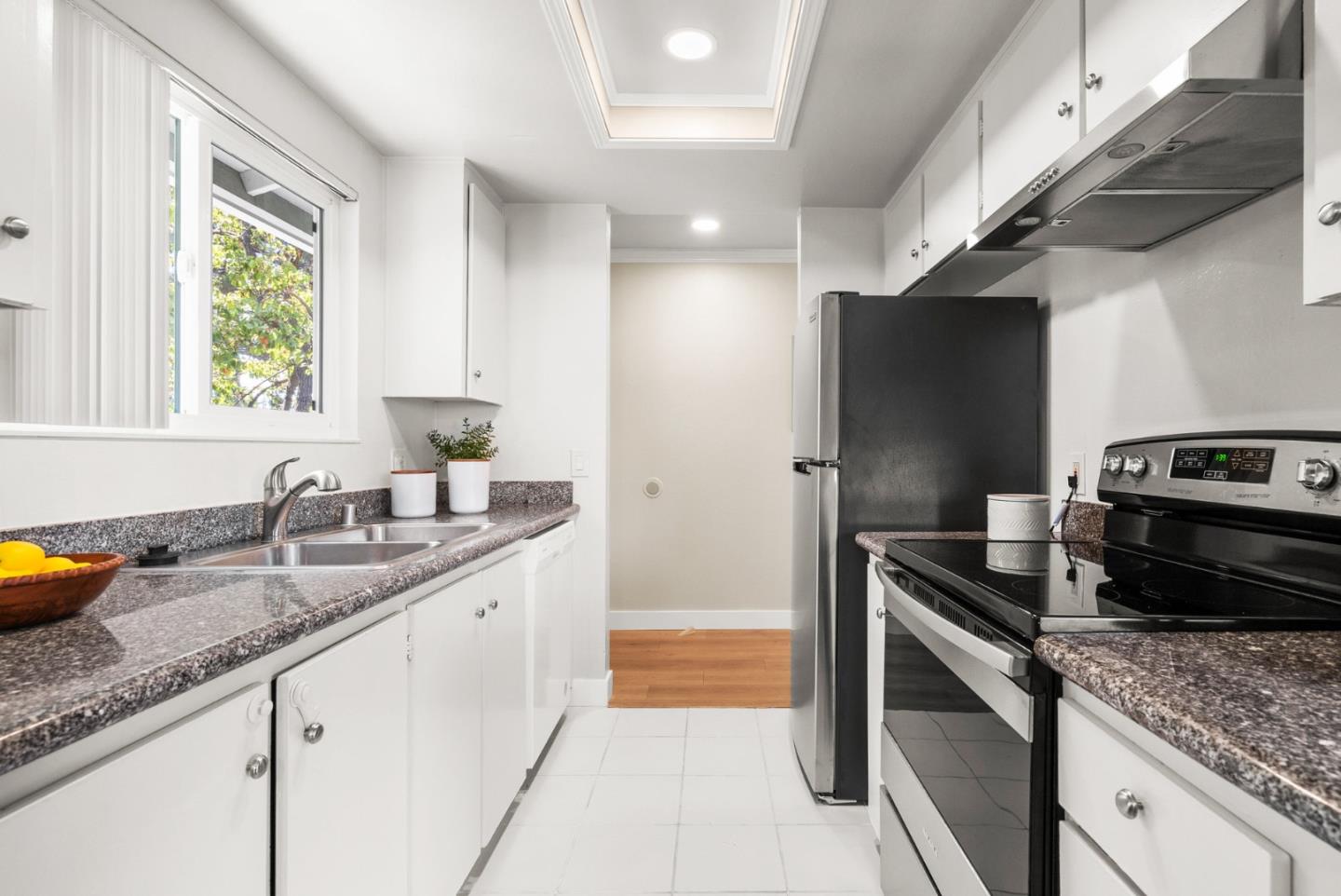 Detail Gallery Image 12 of 32 For 1131 Reed Ave #D,  Sunnyvale,  CA 94086 - 2 Beds | 1 Baths