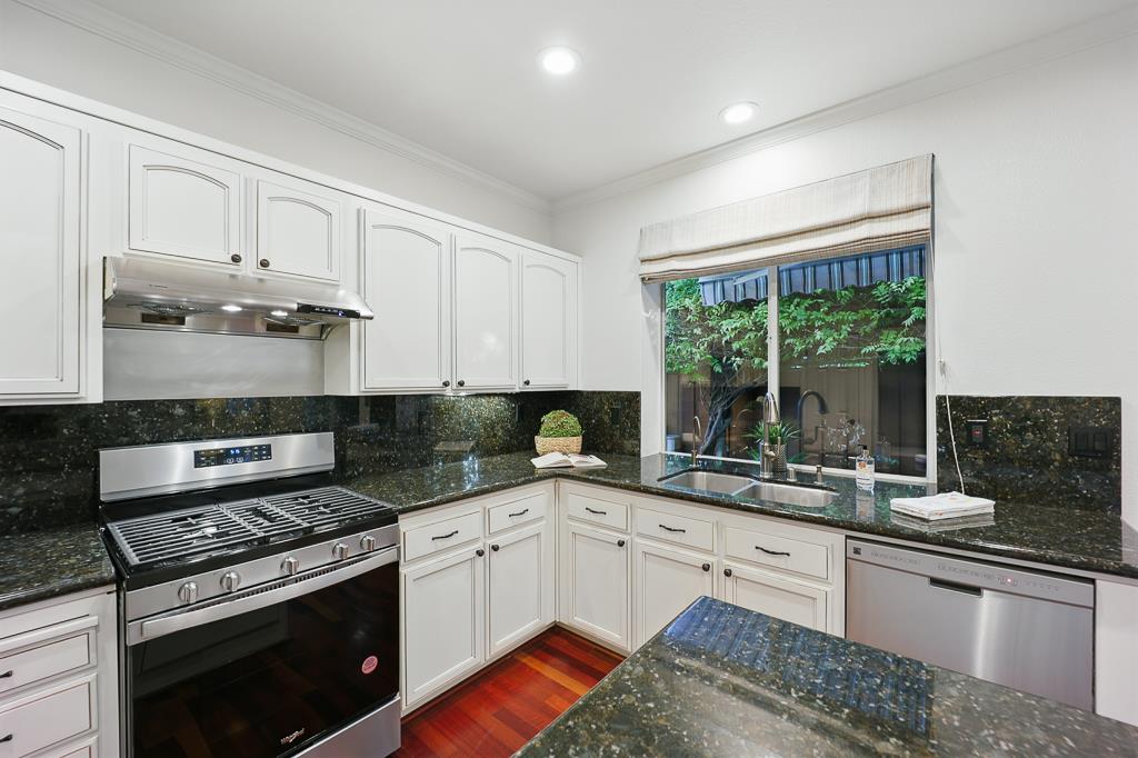 Detail Gallery Image 24 of 85 For 6751 Positano Ln, San Jose,  CA 95138 - 4 Beds | 2/1 Baths