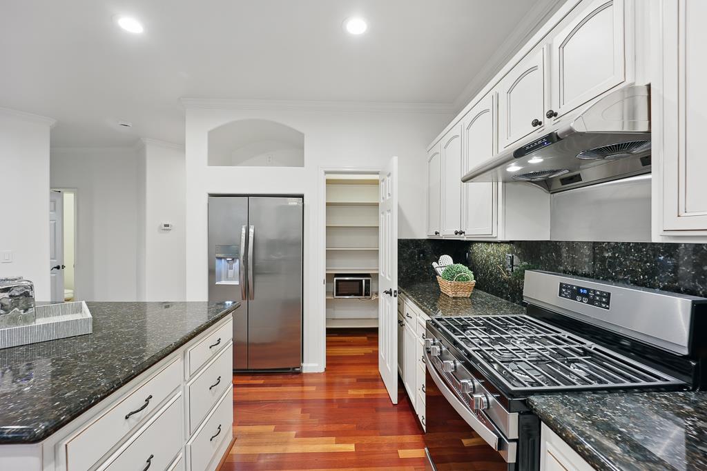 Detail Gallery Image 27 of 85 For 6751 Positano Ln, San Jose,  CA 95138 - 4 Beds | 2/1 Baths