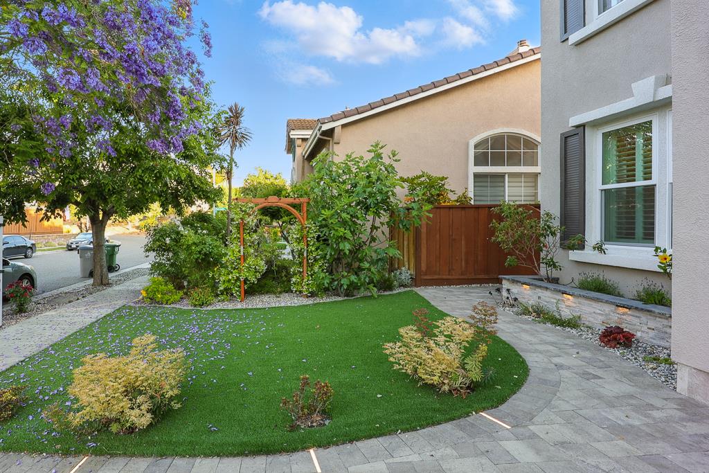Detail Gallery Image 5 of 85 For 6751 Positano Ln, San Jose,  CA 95138 - 4 Beds | 2/1 Baths