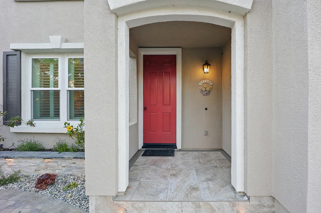Detail Gallery Image 6 of 85 For 6751 Positano Ln, San Jose,  CA 95138 - 4 Beds | 2/1 Baths
