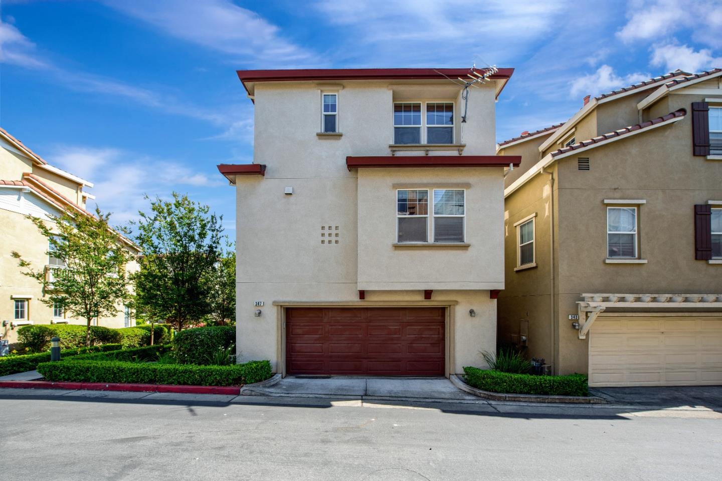 Detail Gallery Image 26 of 27 For 347 Bella Ridge Ter, San Jose,  CA 95125 - 4 Beds | 4 Baths