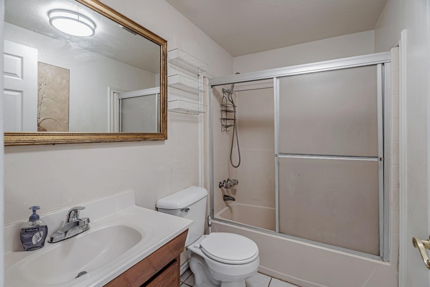 Detail Gallery Image 22 of 36 For 64 via De Guadalupe, San Jose,  CA 95116 - 4 Beds | 2 Baths