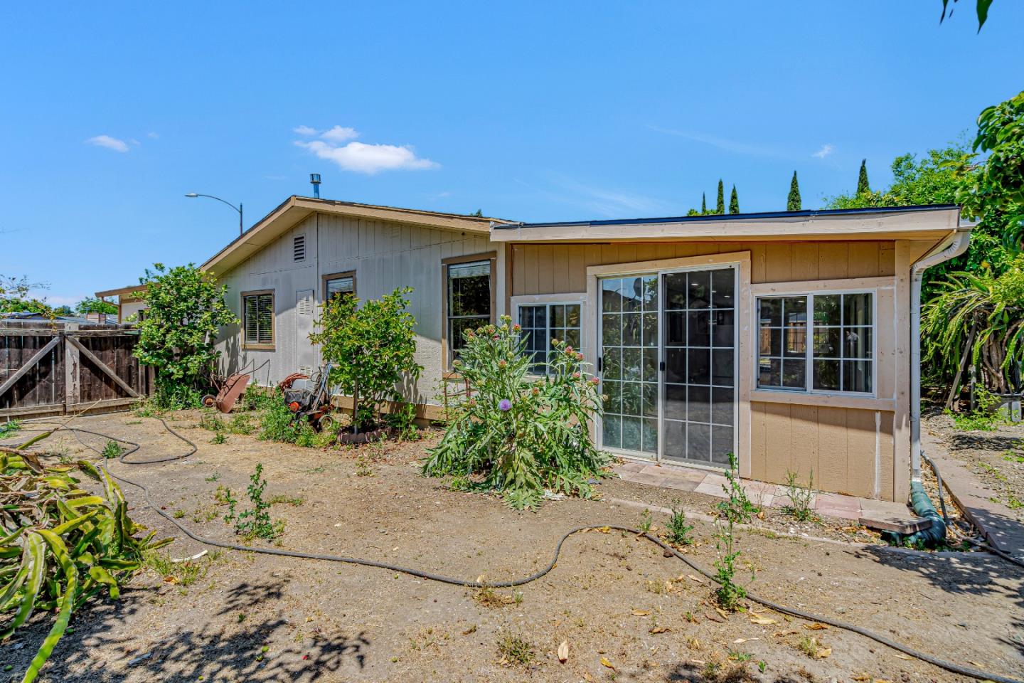 Detail Gallery Image 28 of 36 For 64 via De Guadalupe, San Jose,  CA 95116 - 4 Beds | 2 Baths