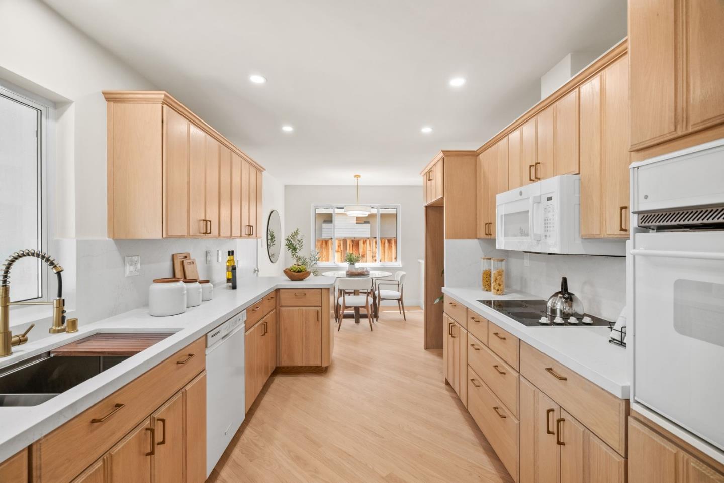 Detail Gallery Image 15 of 68 For 740 Cornell Dr, Santa Clara,  CA 95051 - 4 Beds | 2 Baths