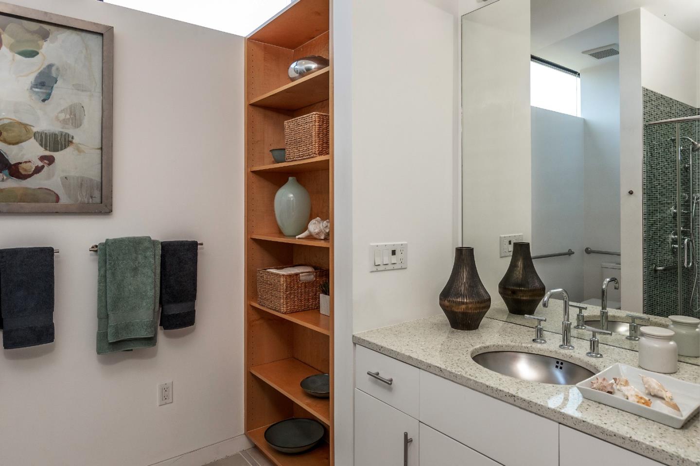 Detail Gallery Image 12 of 34 For 569 Lassen St, Los Altos,  CA 94022 - – Beds | – Baths