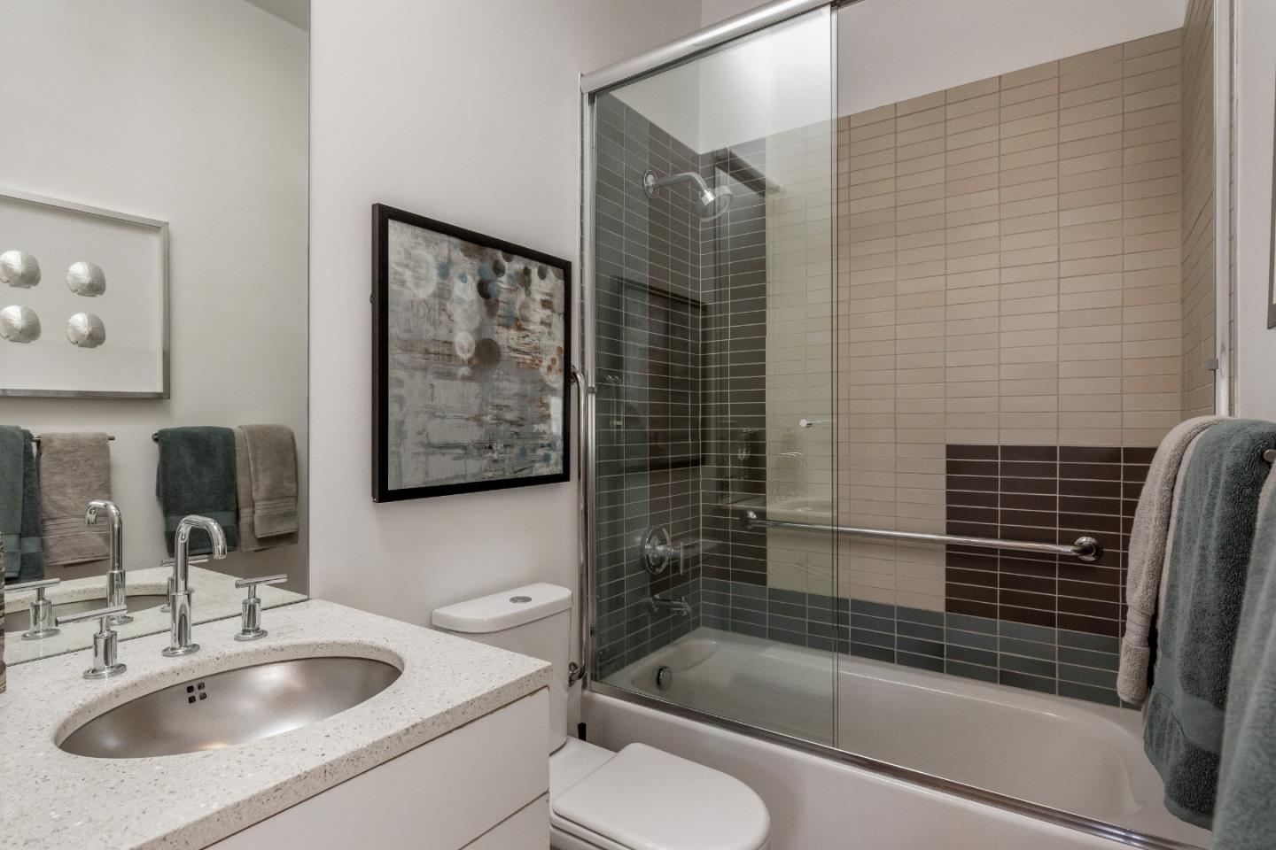 Detail Gallery Image 13 of 34 For 569 Lassen St, Los Altos,  CA 94022 - – Beds | – Baths