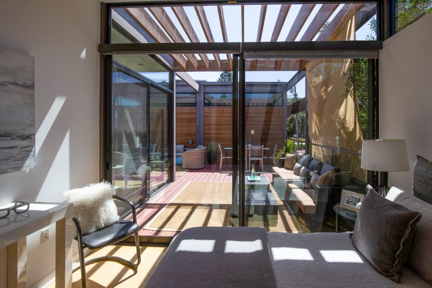 Detail Gallery Image 20 of 34 For 569 Lassen St, Los Altos,  CA 94022 - – Beds | – Baths