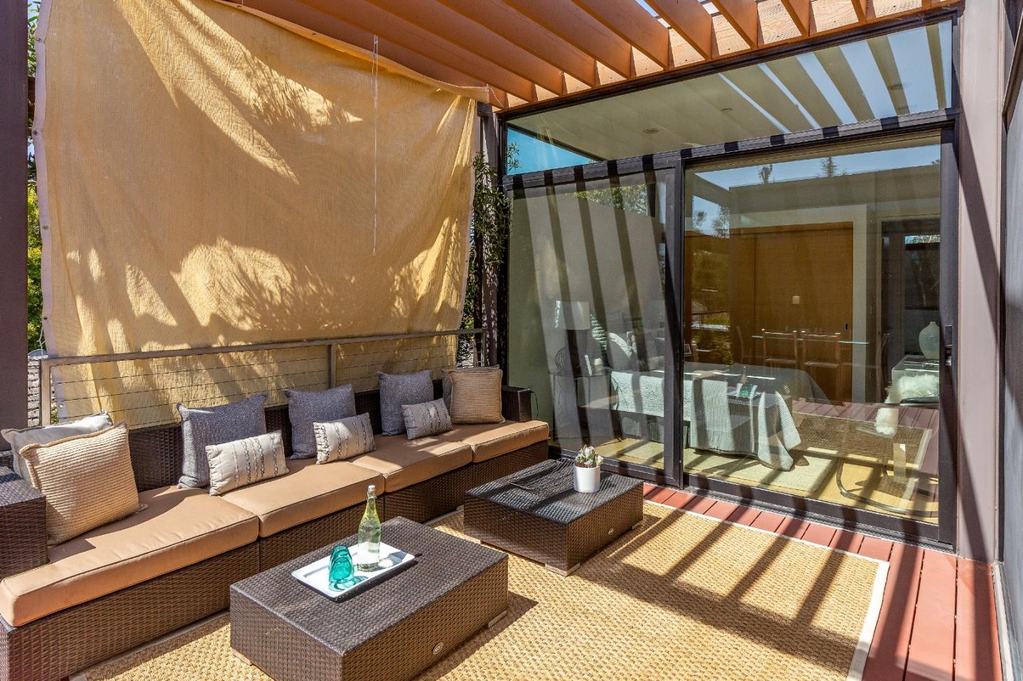 Detail Gallery Image 24 of 34 For 569 Lassen St, Los Altos,  CA 94022 - – Beds | – Baths