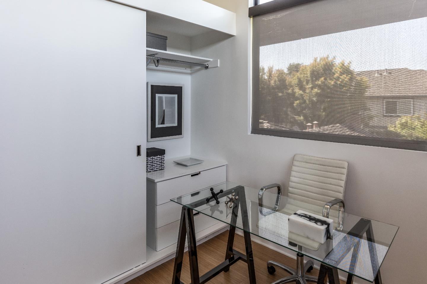 Detail Gallery Image 28 of 34 For 569 Lassen St, Los Altos,  CA 94022 - – Beds | – Baths