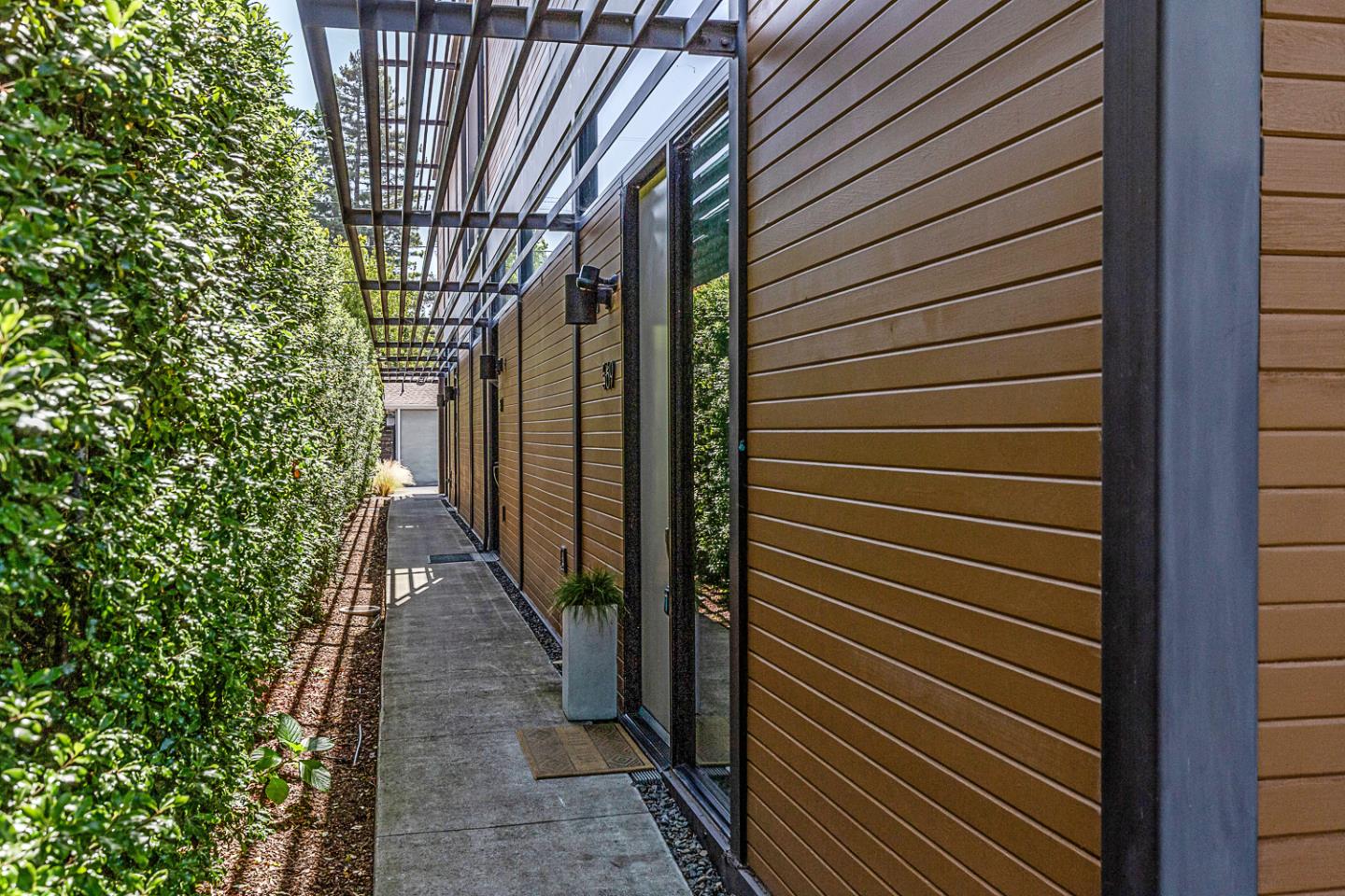Detail Gallery Image 31 of 34 For 569 Lassen St, Los Altos,  CA 94022 - – Beds | – Baths
