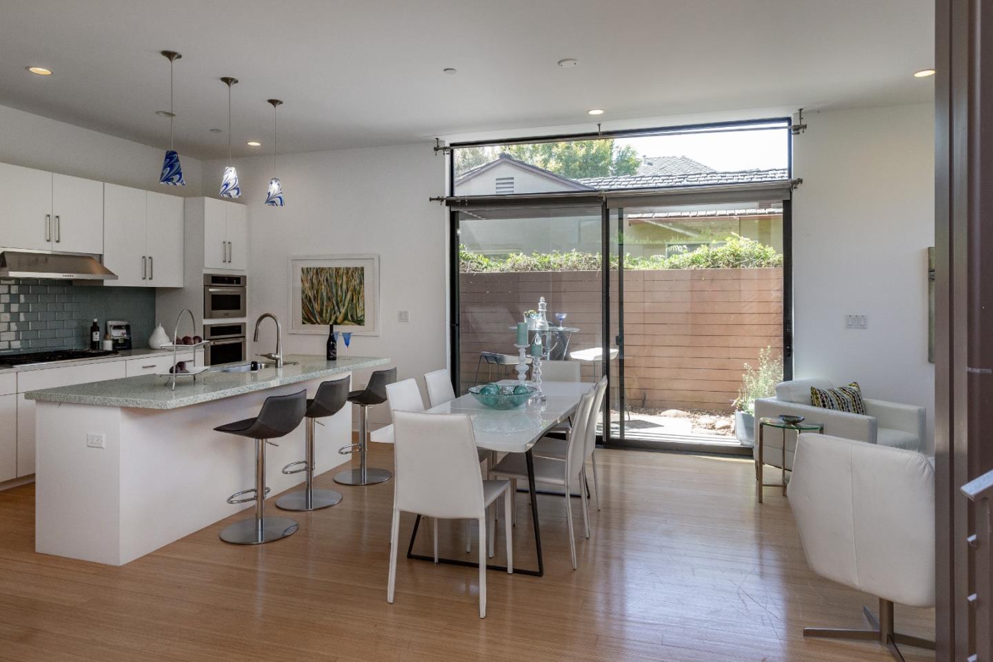 Detail Gallery Image 6 of 34 For 569 Lassen St, Los Altos,  CA 94022 - – Beds | – Baths