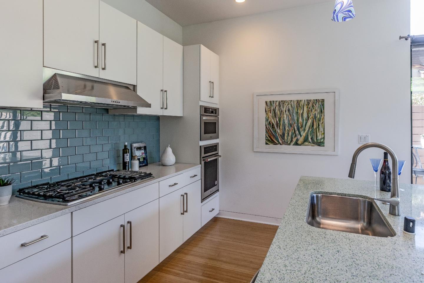 Detail Gallery Image 8 of 34 For 569 Lassen St, Los Altos,  CA 94022 - – Beds | – Baths