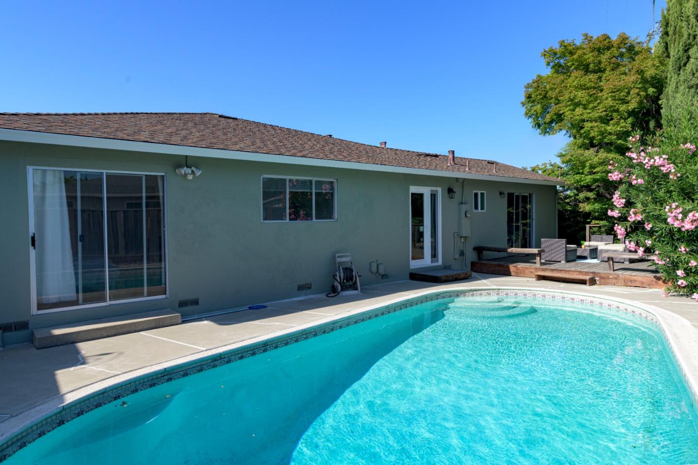 Detail Gallery Image 18 of 18 For 2822 Ramona Ct, Santa Clara,  CA 95051 - 4 Beds | 3 Baths