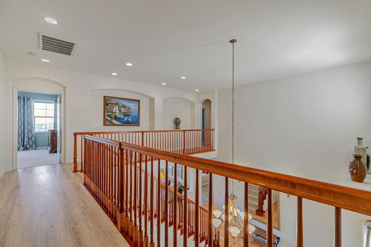 Detail Gallery Image 45 of 76 For 4224 Indigo Oak Ct, San Jose,  CA 95121 - 5 Beds | 3/1 Baths
