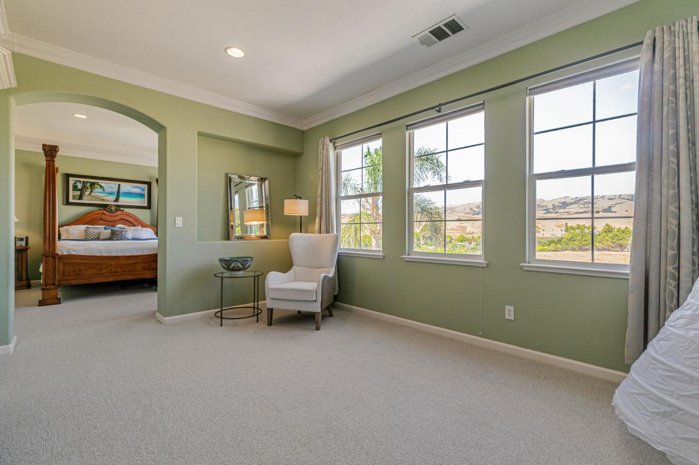 Detail Gallery Image 49 of 76 For 4224 Indigo Oak Ct, San Jose,  CA 95121 - 5 Beds | 3/1 Baths