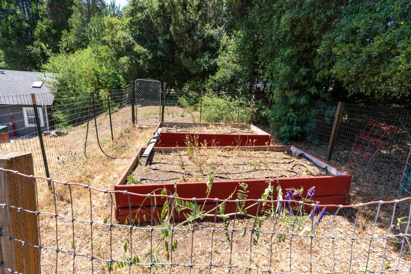 Detail Gallery Image 45 of 63 For 2165 Cox Rd, Aptos,  CA 95003 - 4 Beds | 3 Baths