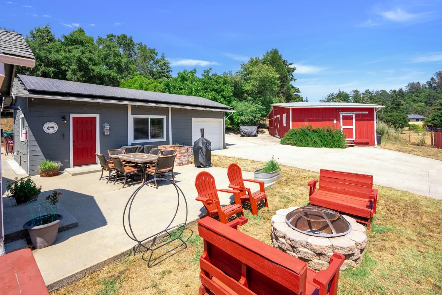 Detail Gallery Image 7 of 63 For 2165 Cox Rd, Aptos,  CA 95003 - 4 Beds | 3 Baths
