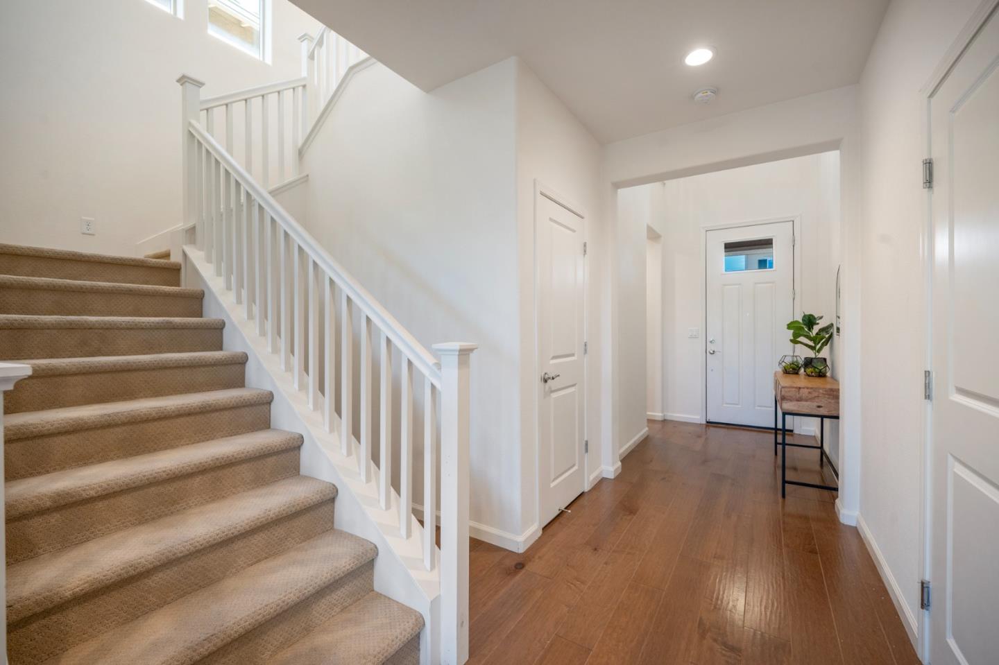 Detail Gallery Image 13 of 37 For 712 Baxter Way, Gilroy,  CA 95020 - 4 Beds | 3 Baths
