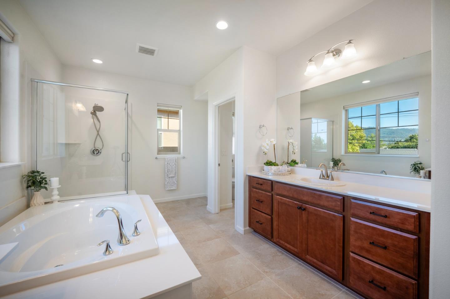 Detail Gallery Image 24 of 37 For 712 Baxter Way, Gilroy,  CA 95020 - 4 Beds | 3 Baths