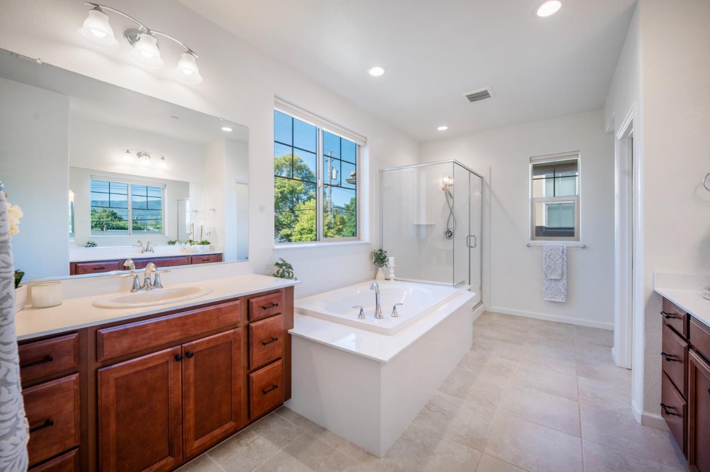 Detail Gallery Image 25 of 37 For 712 Baxter Way, Gilroy,  CA 95020 - 4 Beds | 3 Baths