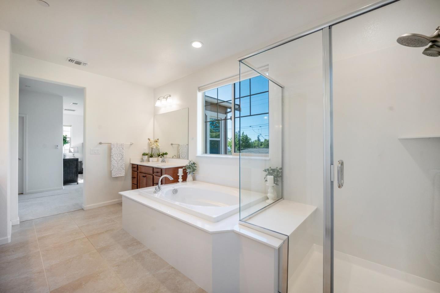 Detail Gallery Image 26 of 37 For 712 Baxter Way, Gilroy,  CA 95020 - 4 Beds | 3 Baths