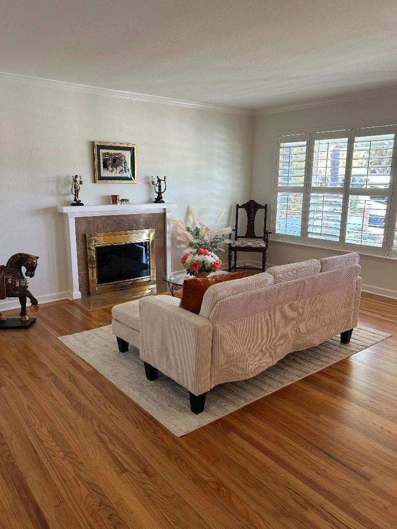 Detail Gallery Image 5 of 14 For 4848 Anna Dr, San Jose,  CA 95124 - 3 Beds | 2 Baths