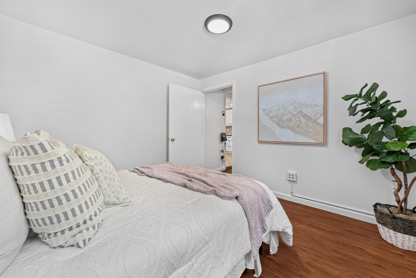 Detail Gallery Image 16 of 43 For 1651 Cabrillo Ave, Santa Clara,  CA 95050 - 3 Beds | 1 Baths
