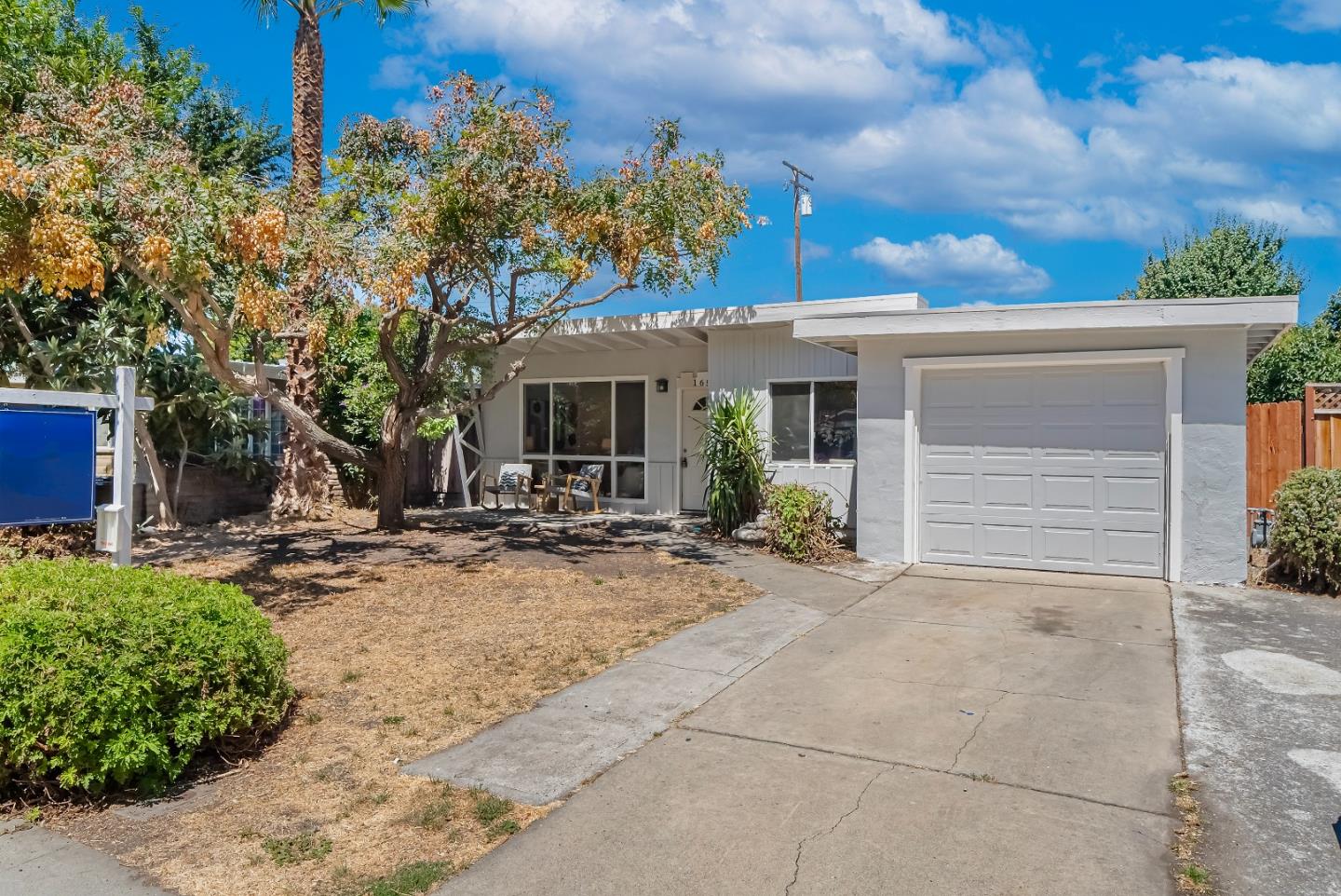 Detail Gallery Image 3 of 43 For 1651 Cabrillo Ave, Santa Clara,  CA 95050 - 3 Beds | 1 Baths